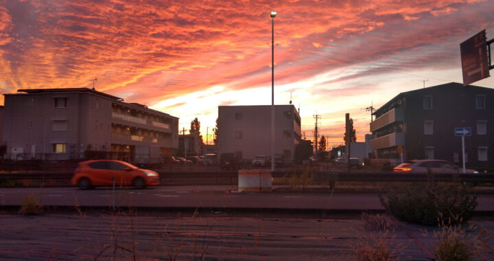 レイクタウンの夕日